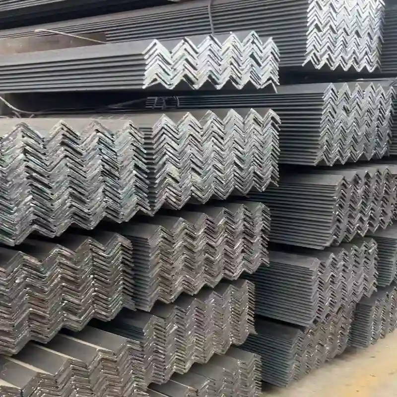 Barre d'angle structurelle en acier au carbone